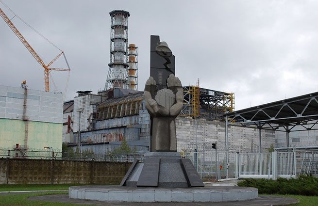 Яценюк лишил законных выплат сотни тысяч чернобыльцев