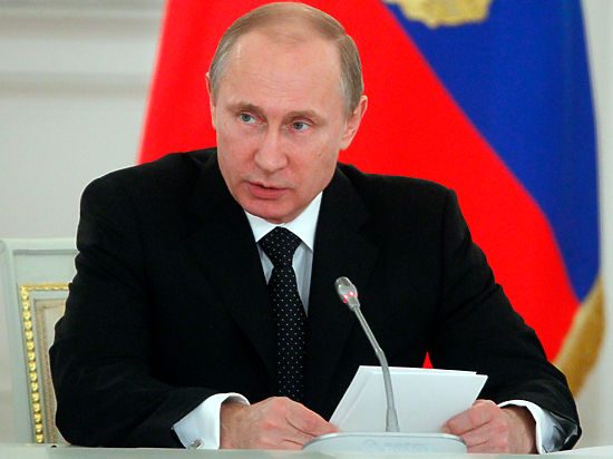 СМИ устроили Путину допрос о &quot;крышевании&quot; криминального бизнеса