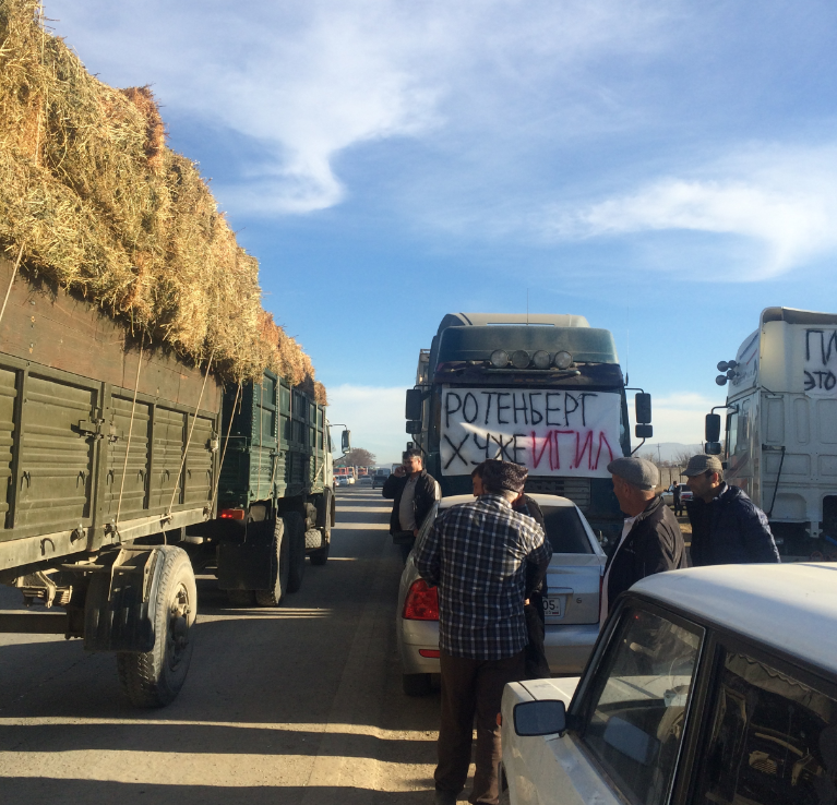 Дагестанские дальнобойщики готовят марш на Москву