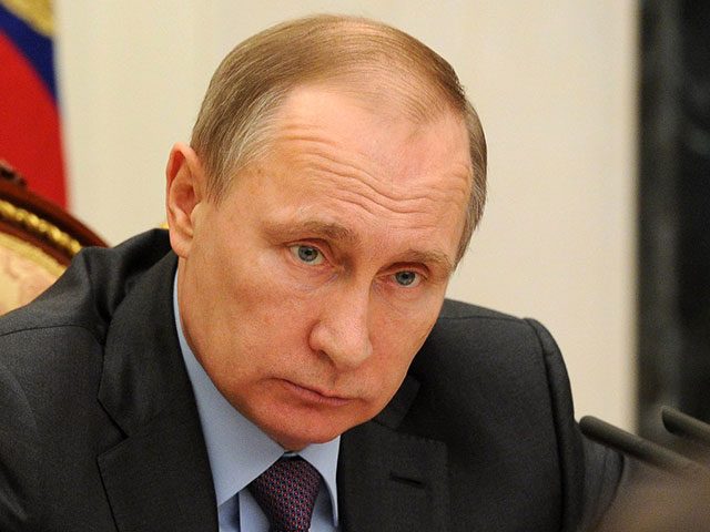Путин потребовал активнее изымать имущество коррупционеров