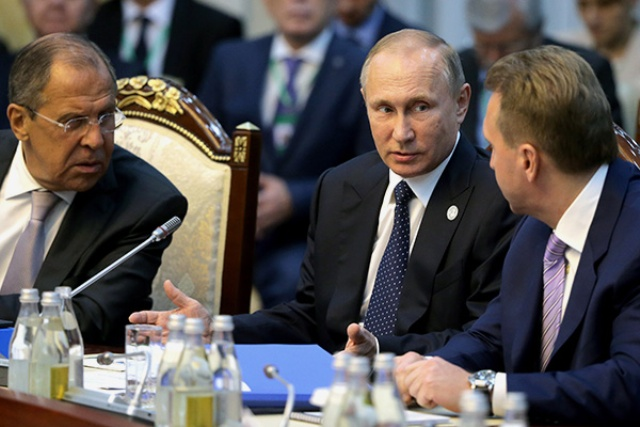 Путин ответил послу Украины о принадлежности Крыма