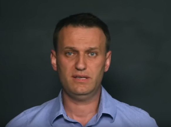 Навальный без согласования с властями объявил о переносе митинга на Тверскую