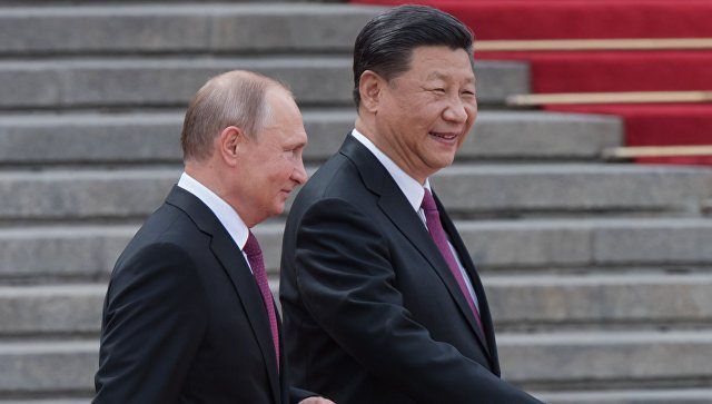 Путин подарил Си Цзиньпину баню из алтайского кедра
