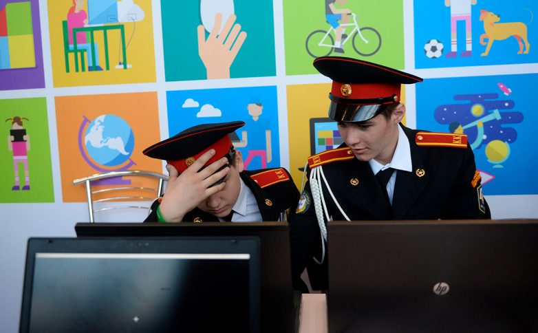 Минобороны выделит 485 млн руб. на слежку за курсантами