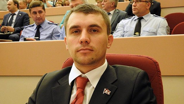 Депутат, решивший прожить на 3,5 тысячи рублей, пожаловался на скудное меню