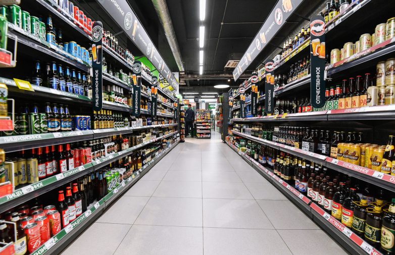 В России хотят сократить число магазинов с алкоголем в 2,5 раза