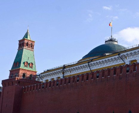 В Кремле отказались сообщать имена освобожденных россиян, которых не встретил Путин