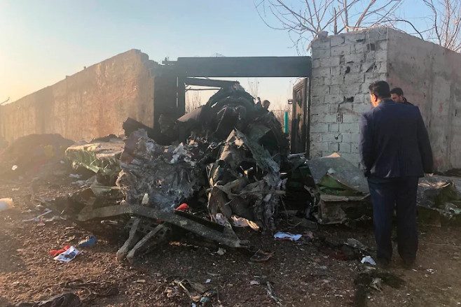В Иране разбился украинский лайнер со 167 пассажирами