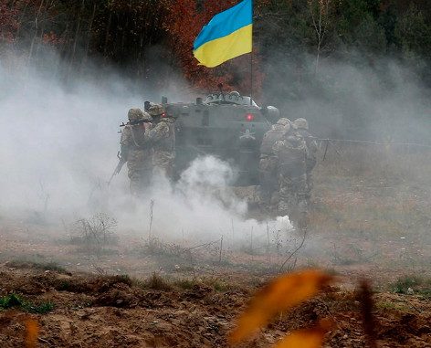 Находящаяся на грани банкротства Украина готовится к войне с Россией