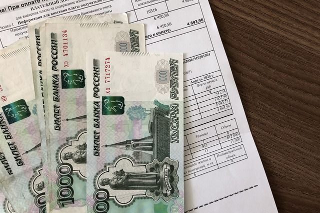 Почему в России не запрещают брать комиссию при оплате ЖКУ?