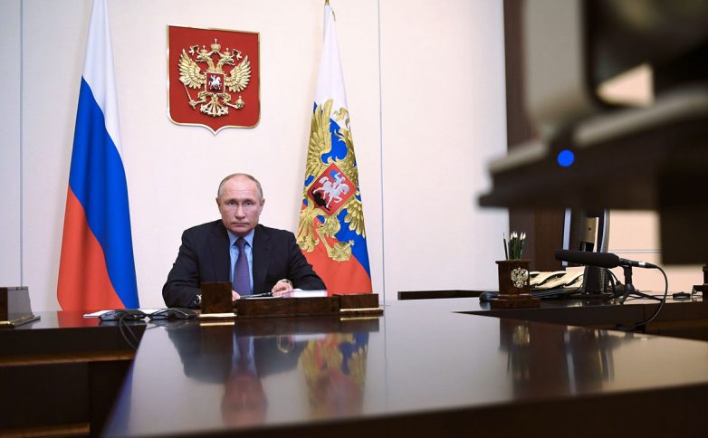 Путин предложил снять возрастные ограничения для назначаемых им чиновников