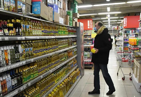 В России ввели постоянный мониторинг цен на основные товары и услуги