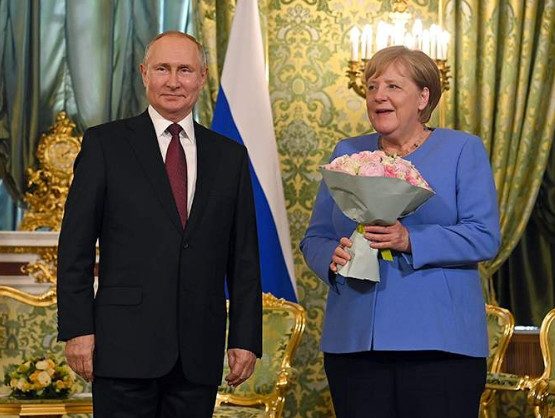 Что обсудили Путин и Меркель?