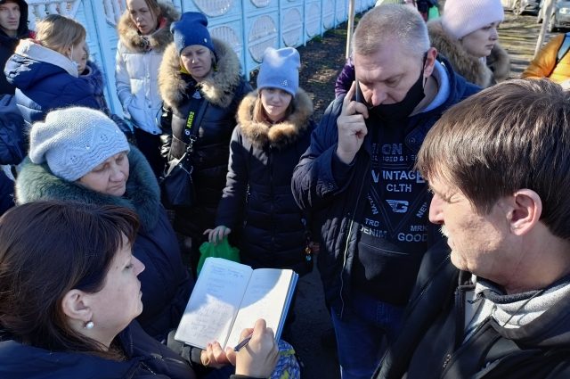 Почти 950000 жителей Донбасса подали заявления на гражданство России