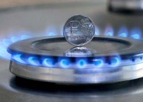 Россия перейдет на расчеты за газ в рублях