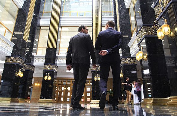 Депутаты Госдумы предложили повысить налоги для богатых