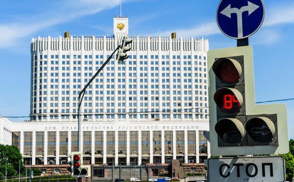 В здании правительства РФ будет снова введен масочный режим