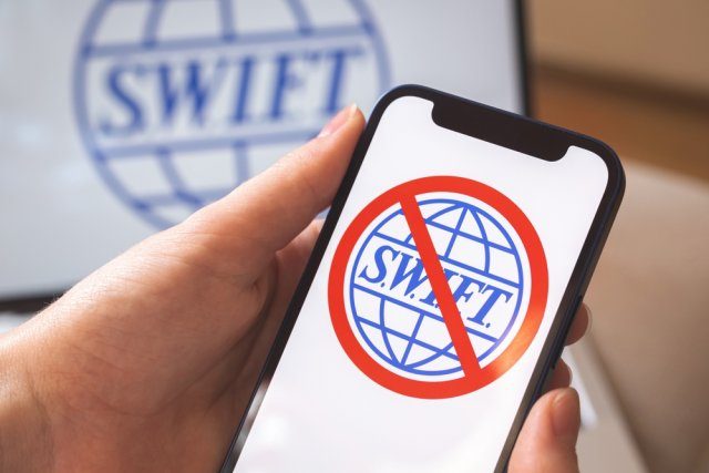 В России создадут аналог SWIFT