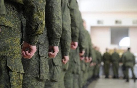Срок пребывания военных в запасе собираются повысить на 5 лет