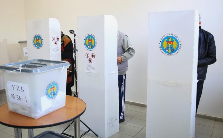 Правящая партия проиграла оппозиции на выборах в Молдавии