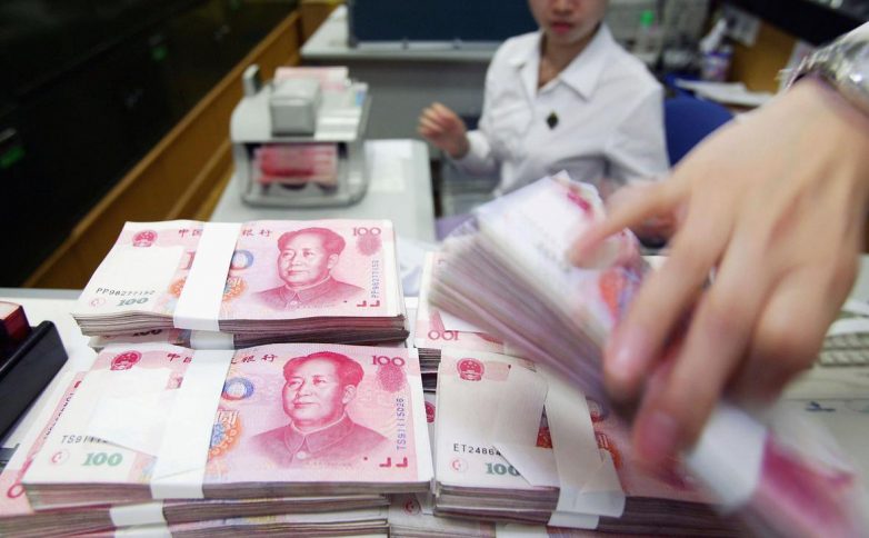 Китай сменил куратора валютной политики