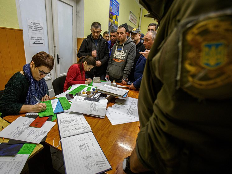 Украинское общество агрессивно настроено против мобилизации