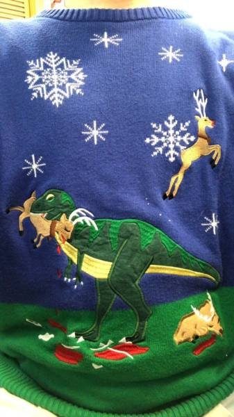 Прикольные рождественские свитеры