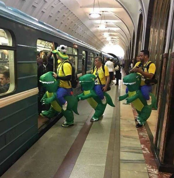 Прокатимся в метро?