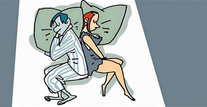 Позы для сна, которые четко характеризуют отношения внутри пары