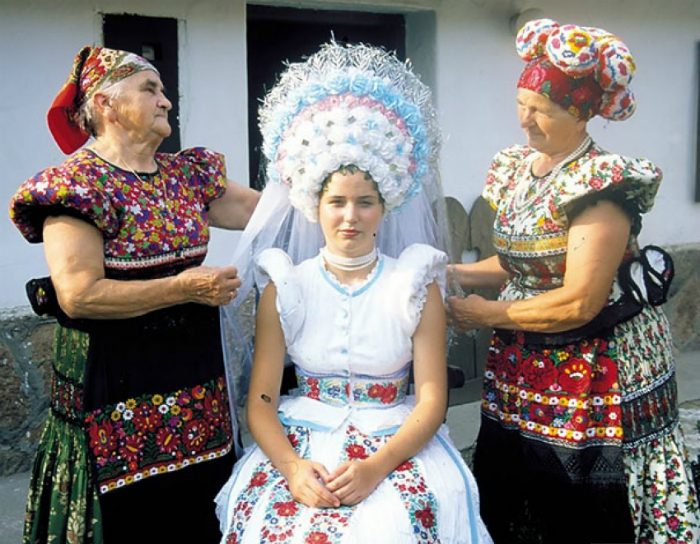 16 традиционных свадебных нарядов разных народов мира