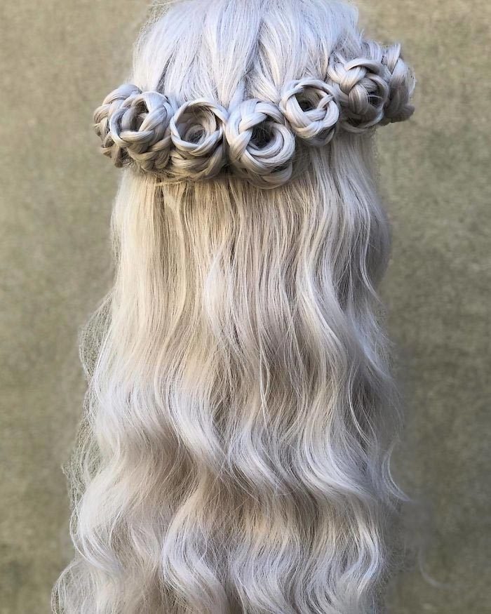 Розы из волос — самая горячая новая тенденция