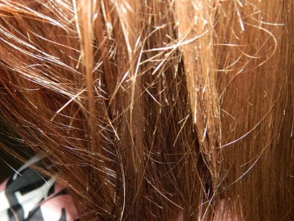Как бороться с секущимися кончиками волос