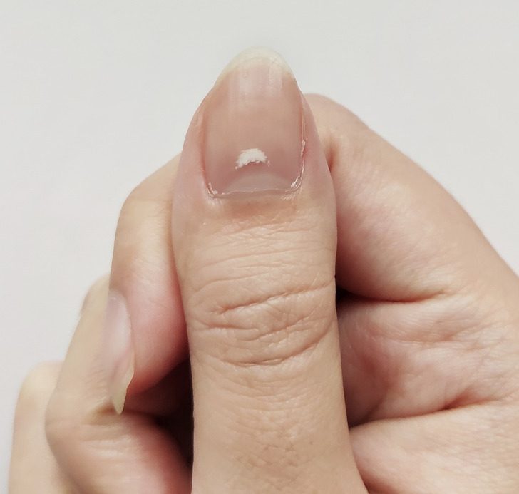 Мифы об уходе за ногтями, которые мешают очаровывать всех своим роскошным маникюром