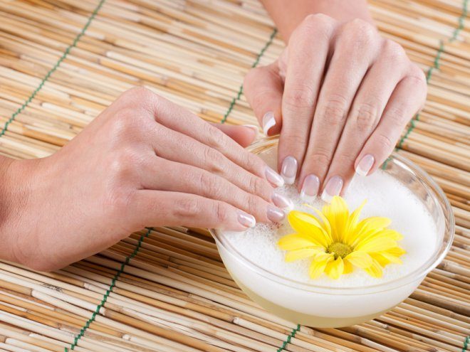 Как восстановить ногти после наращивания или гель-лака