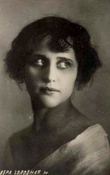 Самые красивые глаза советских актрис