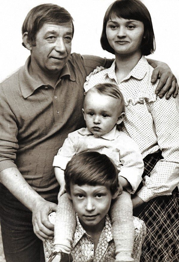 Советские знаменитости в кругу семьи
