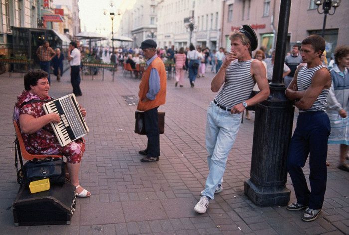 15 снимков последних дней СССР