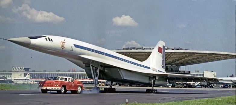 Ту-144: икра и сверхзвук