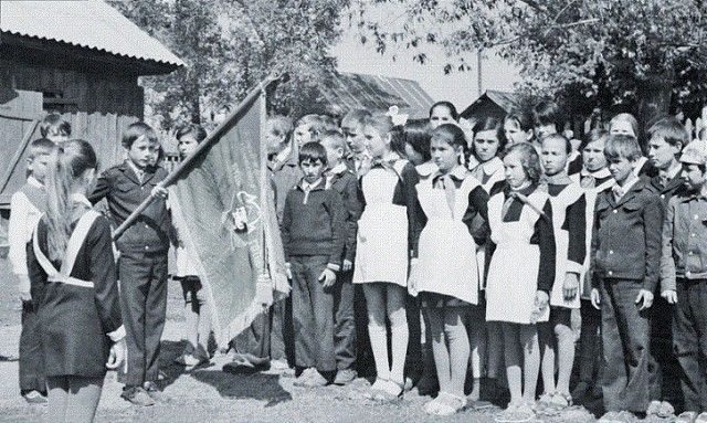 Какими были школьники СССР?