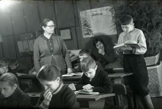 Деревенская советская школа 1964 года