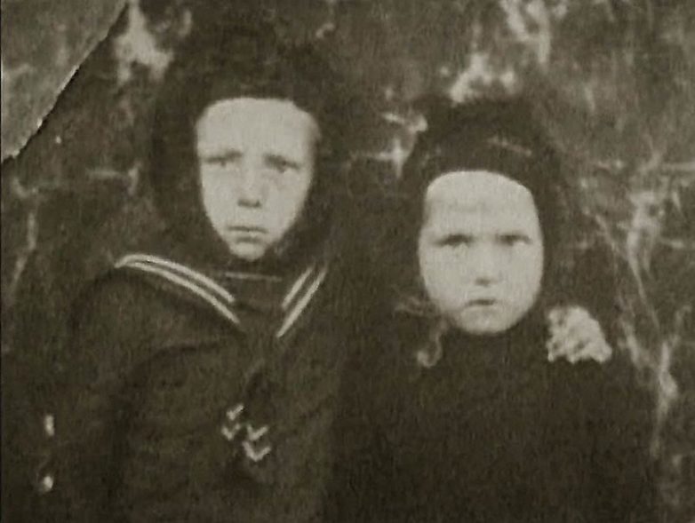 Детские фотографии известных советских актеров