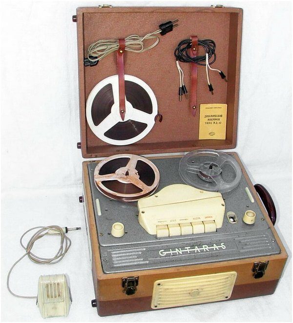Вспоминая советские катушечные магнитофоны