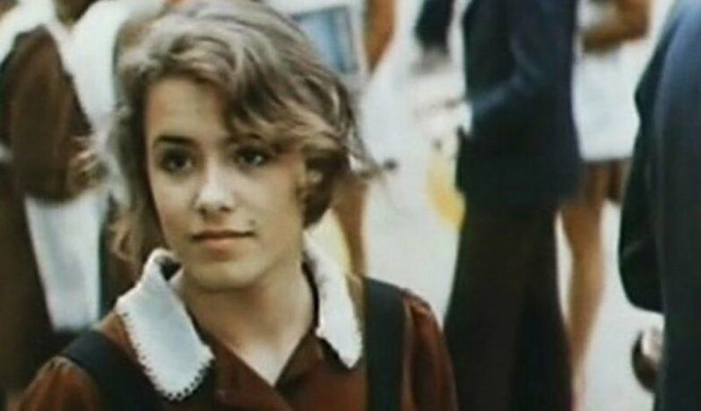 12 советских актрис, которые неподражаемо исполнили роли школьниц в кино