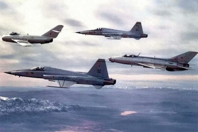 Как Миг-21 сбивали F-4 Phantom во Вьетнаме