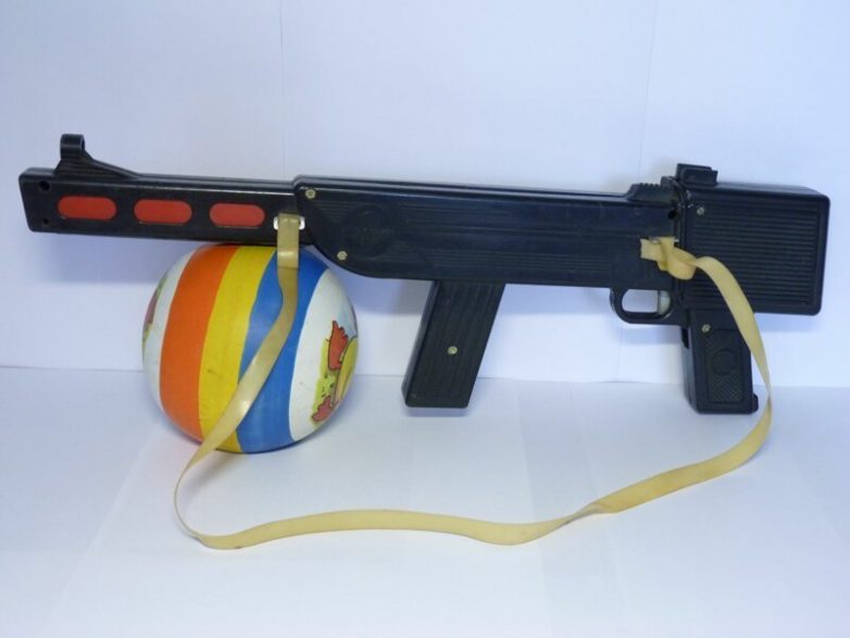 Военные игрушки из СССР