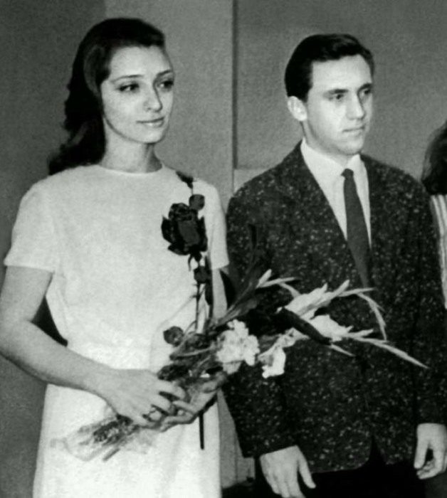 Как сложились судьба жен советских звезд после развода с знаменитыми мужьями
