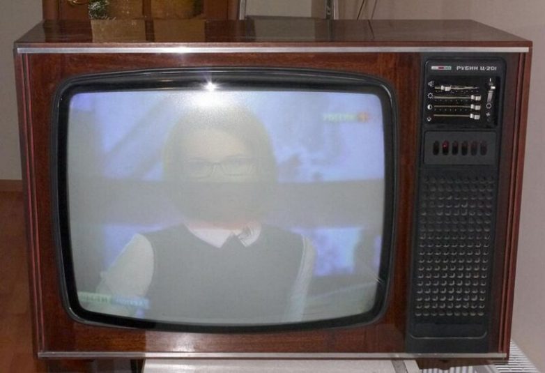 10 популярных моделей советских цветных телевизоров
