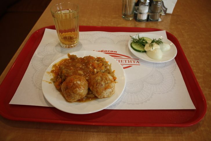 10 рецептов блюд из советских столовых, которые напомнят о детстве