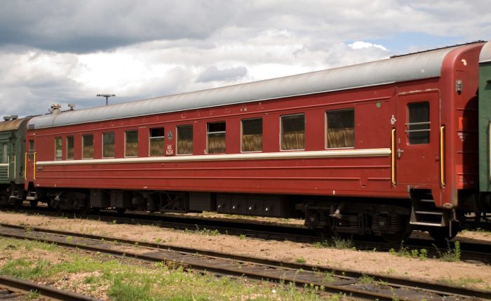 Почему советские поезда были зеленого цвета?