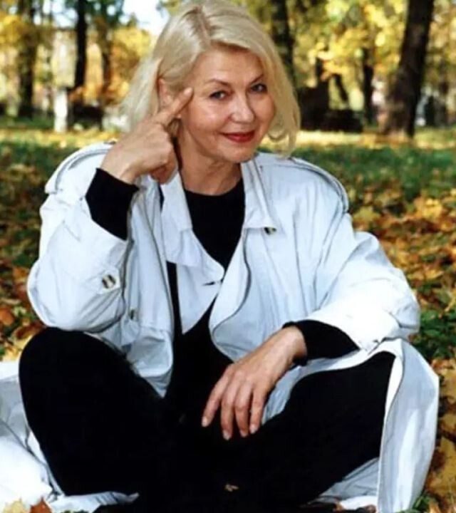 Куда пропала одна из самых красивых актрис Советского Союза?